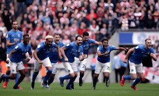 米兰体育app-皇家社会逆转晋级，塞维利亚不敌对手的简单介绍