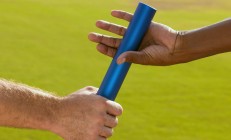 米兰体育-冰与火之歌，天津队绝杀爵士，利拉德带队诠释何为唯一性