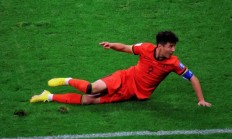 ac米兰体育官网-惊心动魄！国内足球场上的惊险一幕的简单介绍