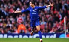 ac米兰体育官网-赛道上的绝对统治，维斯塔潘领衔法拉利完胜阿斯顿马丁