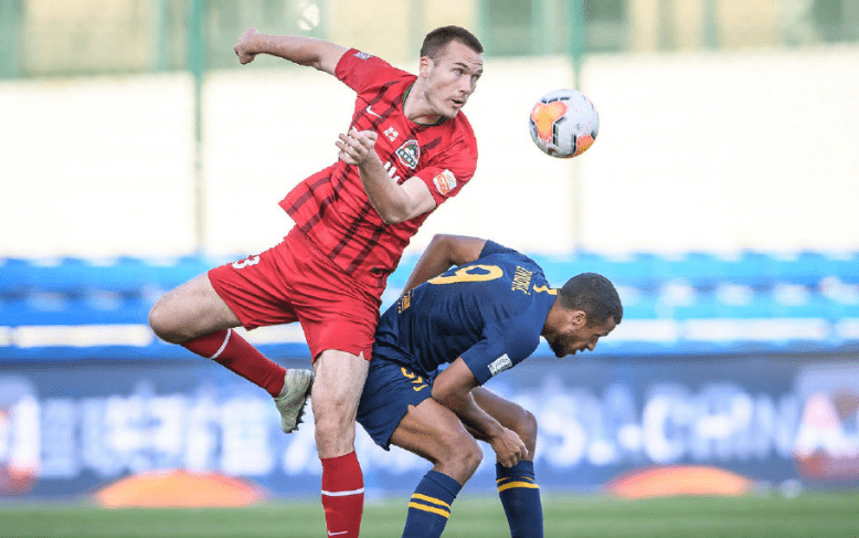 建业队员扬帆迎战下一场比赛的简单介绍 建业队员扬帆迎战下一场比赛的简单介绍