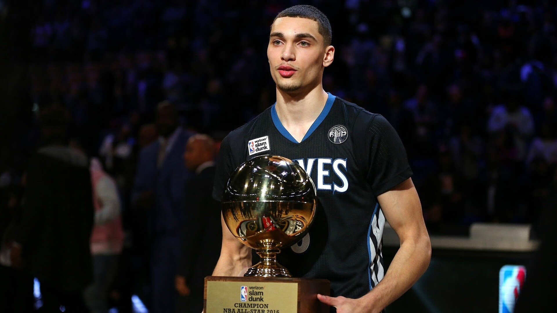 开拓者击溃爵士，小贾伦存在感拉满，新生代力量的崛起宣言