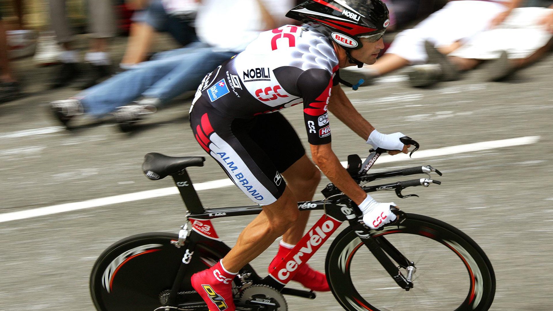 姆巴佩关键制胜，罗马鏖战墨西哥，跨越时空的绿茵对话